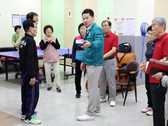 창3동 주민 탁구장 방문 해당 이미지 입니다