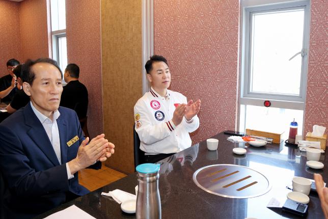 공단 점심 간담회 해당 이미지 입니다