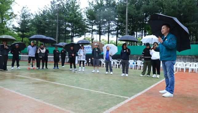 창골 테니스장 인조잔디 재개장