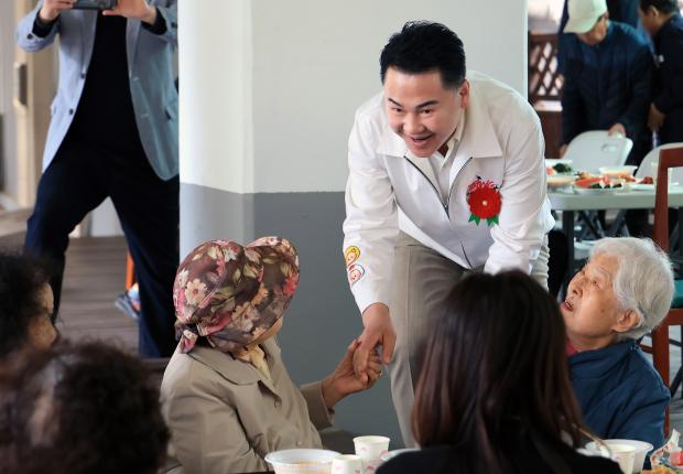 창5동 대림아파트 입주 어르신 식사 대접