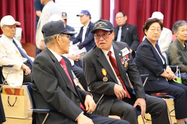 호국보훈의 달 유공자 표창 수여식 해당 이미지 입니다