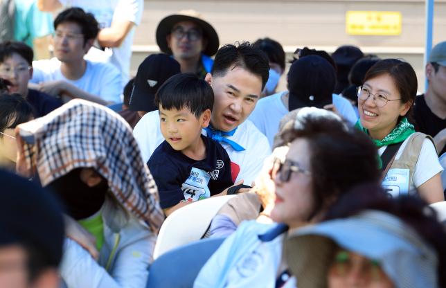도봉가족 힐링등산대회 추첨  해당 이미지 입니다