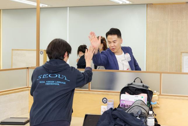 고등학교 자율학습실 운영 모니터링 해당 이미지 입니다