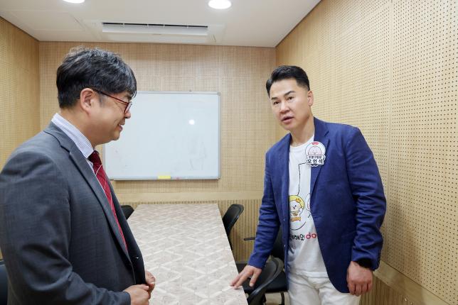 고등학교 자율학습실 운영 모니터링 해당 이미지 입니다