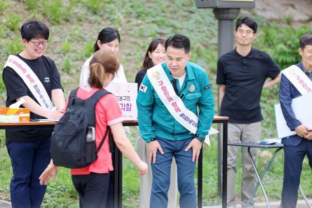 구청장과 함께하는 현장민원 상담(중랑천) 해당 이미지 입니다