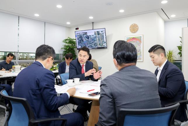 서울시 정무부시장 간담회 해당 이미지 입니다