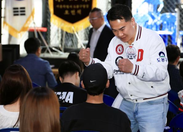 도봉구연맹회장배 이종격투기 대회 해당 이미지 입니다