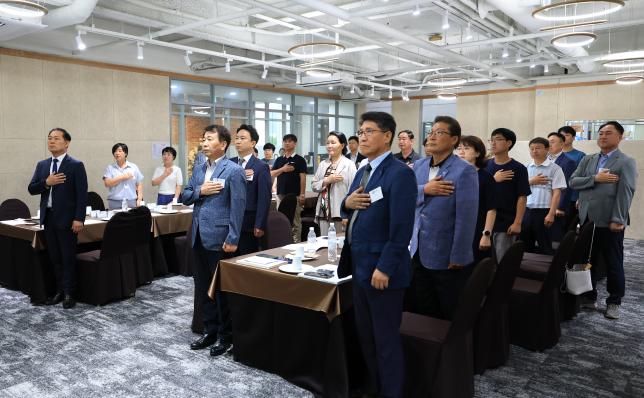 상공회 최고경영자과정 교육 수료식  해당 이미지 입니다
