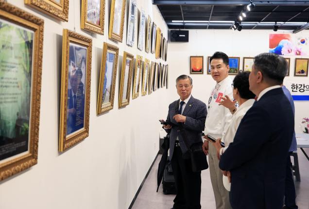 도봉문인협회 시화전 개막식 해당 이미지 입니다
