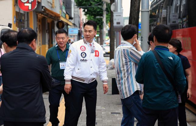 창동신창, 창동골목시장 상인회 워크숍 환송 해당 이미지 입니다