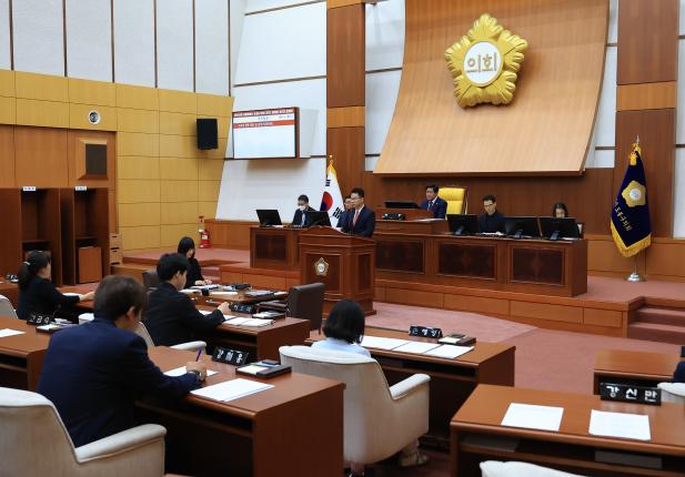 제345회 정례회 구정질문 해당 이미지 입니다