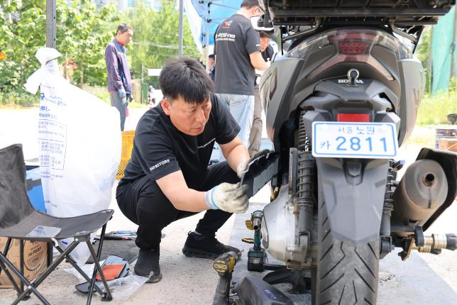 이륜차 안전점검 및 소모품 교체 해당 이미지 입니다