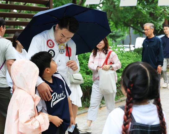 방학3동 주민자치회 벼룩시장 해당 이미지 입니다