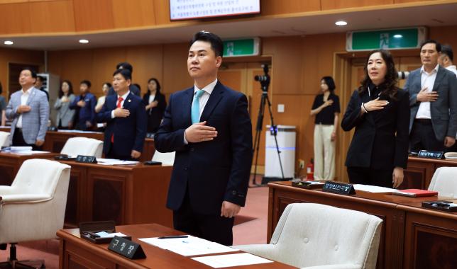 제345회 정례회 본회의 해당 이미지 입니다