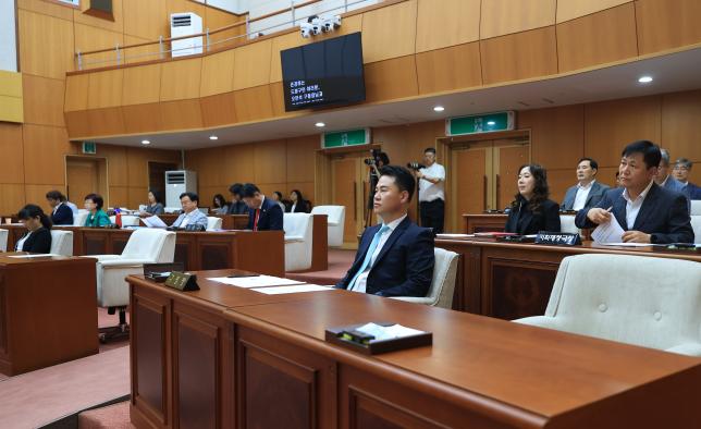 제345회 정례회 본회의 해당 이미지 입니다