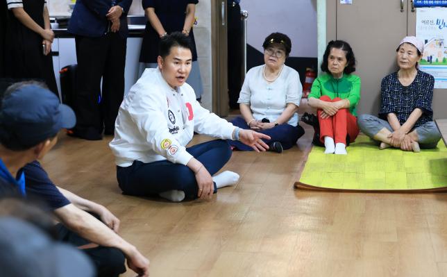 어르신 교통사고 예방교육 해당 이미지 입니다