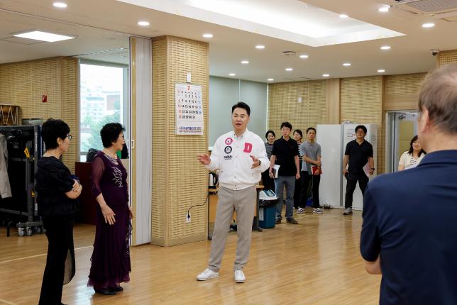 창2동 주민센터 주민이용 프로그램 현장 방문 해당 이미지 입니다