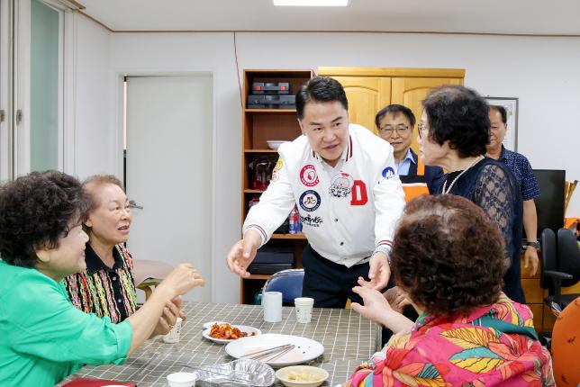 북한산 아이파크 경로당 초복행사 해당 이미지 입니다