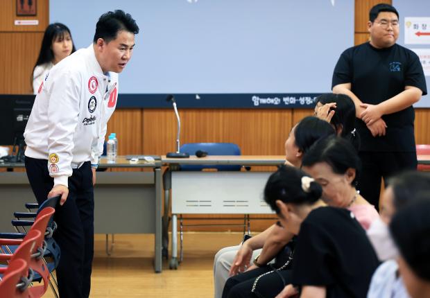 2025 고독사예방 전담인력 역량강화교육  해당 이미지 입니다