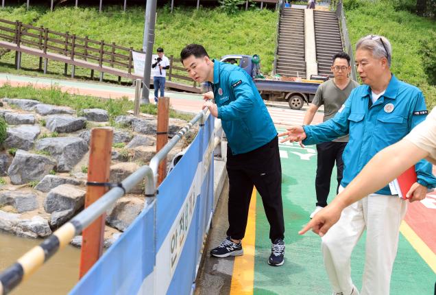 중랑천 세월교 및 수해 피해 현장 점검 해당 이미지 입니다