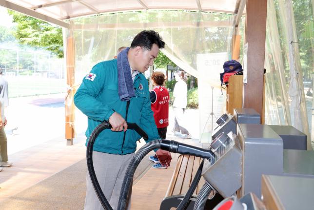 초안산근린공원 맨발걷기 교실 현장방문 해당 이미지 입니다