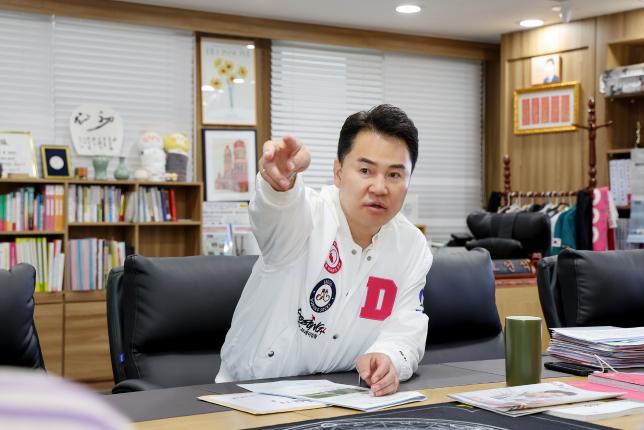 반려동물 동호회 간담회 해당 이미지 입니다