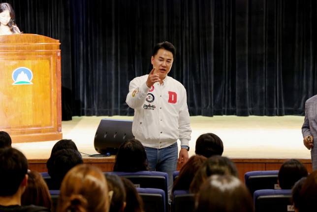 문화재단 직원 간담회 해당 이미지 입니다