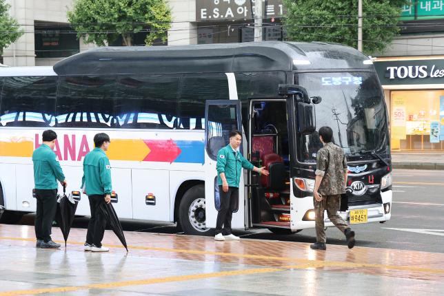 예비군 환송 해당 이미지 입니다