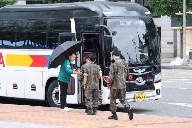 예비군 환송 해당 이미지 입니다