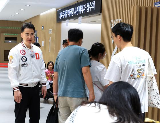 누구나 예술로 동행 가족뮤지컬 마카롱 공연 해당 이미지 입니다
