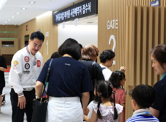 누구나 예술로 동행 가족뮤지컬 마카롱 공연 해당 이미지 입니다