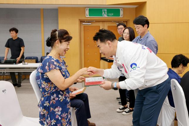 토박이 인증패 수여식 2