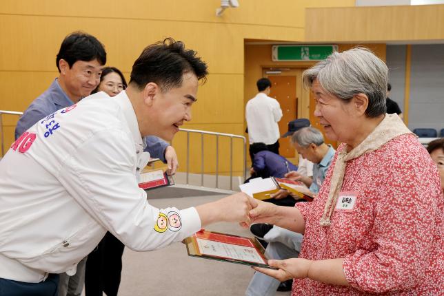 토박이 인증패 수여식 2