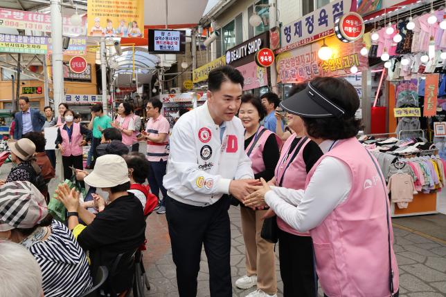 창동골목시장, 신창시장 방문