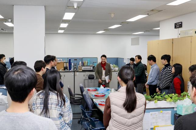 건축과 격려방문